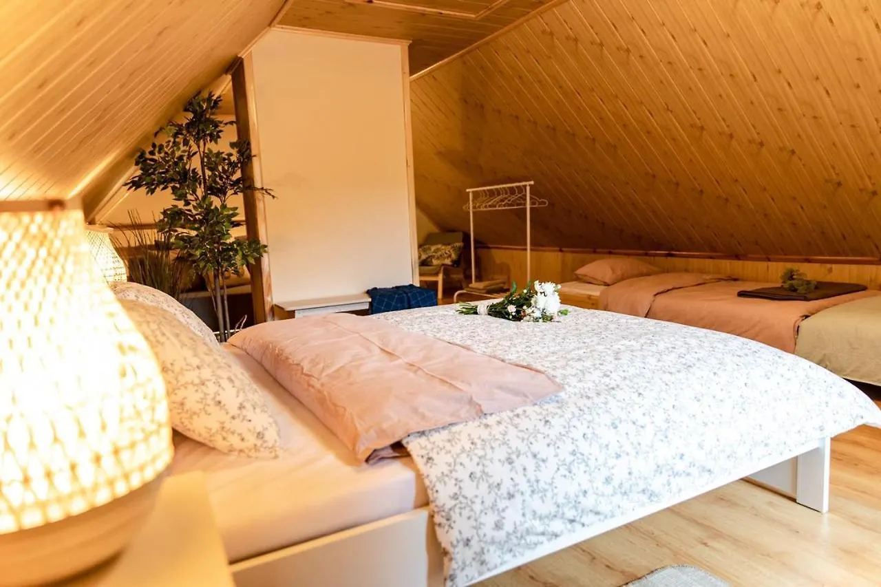 Holiday home Domek Nad Jeziorem Linie Duze Kargowa Poland
